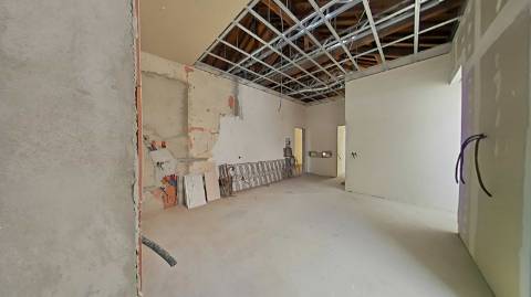 Empreendimento em Vila Real de Santo António com 5 fracções 2º linha do Rio Guadiana