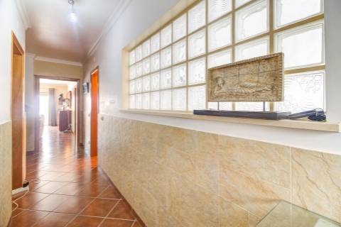 Moradia T4+2 em Vila Real de Santo António