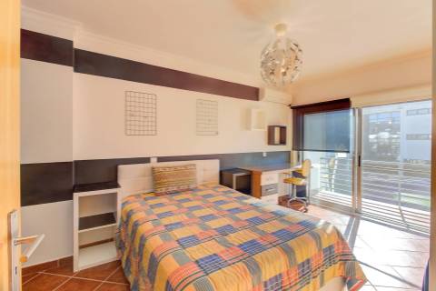 Moradia T4+2 em Vila Real de Santo António