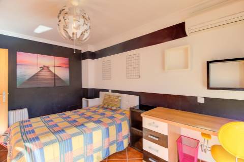 Moradia T4+2 em Vila Real de Santo António