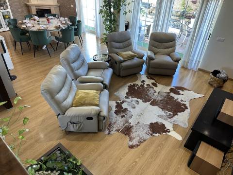 Magnífica Moradia T5 com excelentes áreas - Espaço, Conforto e Elegância!