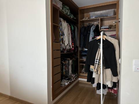 Magnífica Moradia T5 com excelentes áreas - Espaço, Conforto e Elegância!