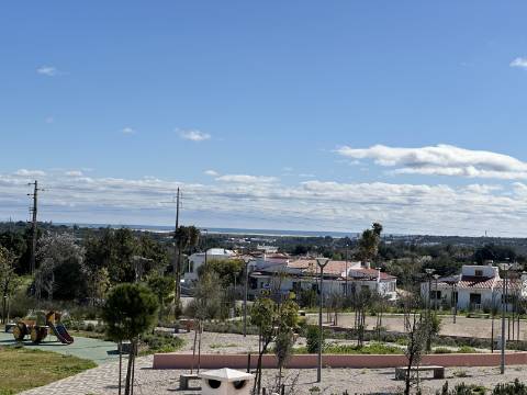 Magnífica Moradia T5 com excelentes áreas - Espaço, Conforto e Elegância!