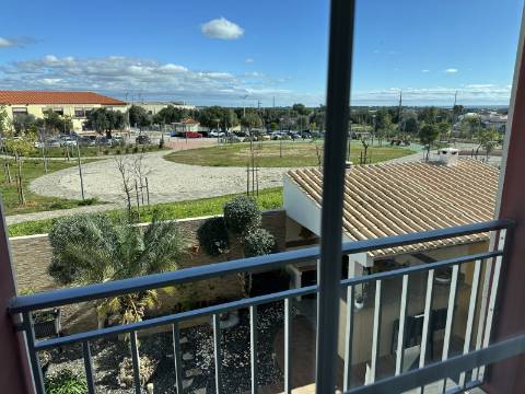 Magnífica Moradia T5 com excelentes áreas - Espaço, Conforto e Elegância!