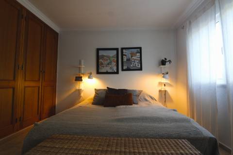 Exclusiva Moradia V4 Com Piscina e Vista Deslumbrante.