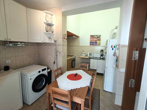 Casa típica com quintal em Olhão.