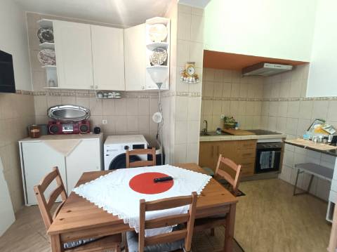 Casa típica com quintal em Olhão.