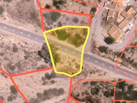 TERRENO RUSTICO COM 920 M2 - COM POÇO - NORA NOVA - ODELEITE - CASTRO MARIM - ALGARVE