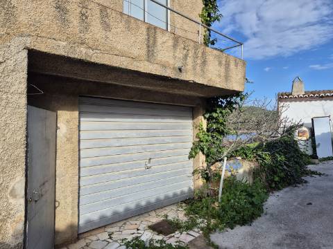 Moradia V3 em Laranjeiras, Alcoutim .