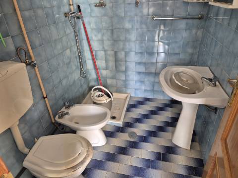 Moradia V3 em Laranjeiras, Alcoutim .