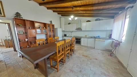 Moradia T2 com amplo Terreno em Estoi - Faro