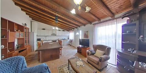 Moradia T2 com amplo Terreno em Estoi - Faro