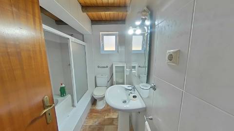 Moradia T2 com amplo Terreno em Estoi - Faro