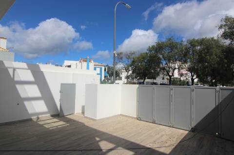 Moradia T3 na Urbanização Marlin - Tavira