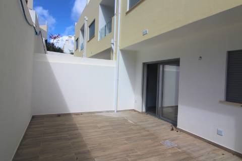 Moradia T3 na Urbanização Marlin - Tavira