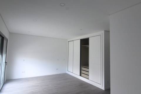 Moradia T3 na Urbanização Marlin - Tavira