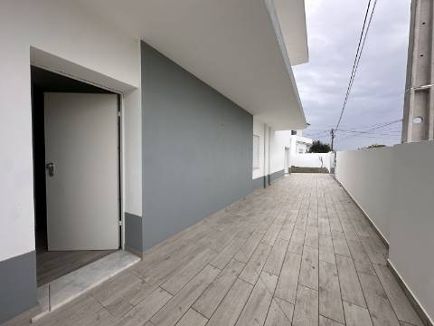 Moradia Isolda com 4 suites Altura