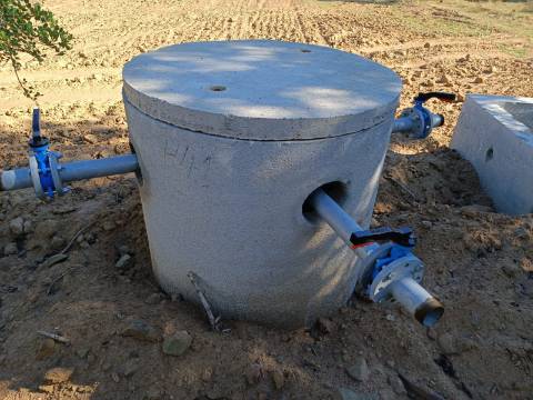 TERRENO RUSTICO COM 680 M2 - PLANO - JUNTO AO RIBEIRO - AGUA DA REGA - TENENCIA - CASTRO MARIM - ALGARVE