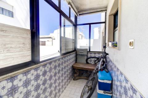 Óptima Oportunidade! Apartamento Bem Localizado no Centro de Vila Real de Santo António