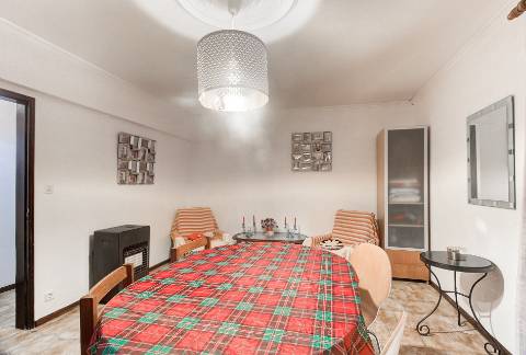 Óptima Oportunidade! Apartamento Bem Localizado no Centro de Vila Real de Santo António