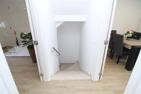 Moradia T3, Nova , mobilada e quipada, com garagem em Quinta Cerca, Castro Marim.