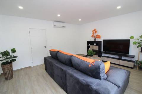 Moradia T3, Nova , mobilada e quipada, com garagem em Quinta Cerca, Castro Marim.