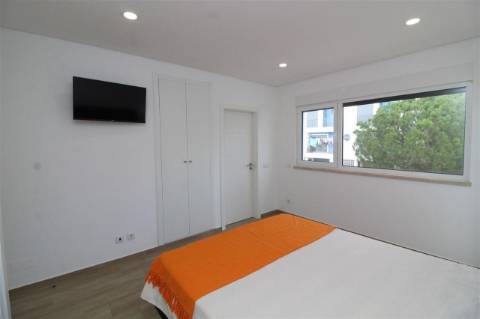 Moradia T3, Nova , mobilada e quipada, com garagem em Quinta Cerca, Castro Marim.