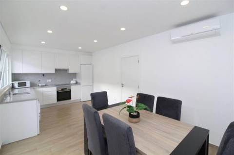 Moradia T3, Nova , mobilada e quipada, com garagem em Quinta Cerca, Castro Marim.