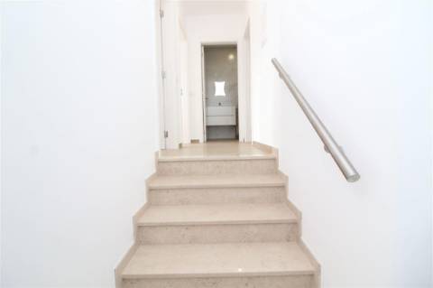 Moradia T3, Nova , mobilada e quipada, com garagem em Quinta Cerca, Castro Marim.