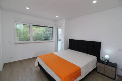 Moradia T3, Nova , mobilada e quipada, com garagem em Quinta Cerca, Castro Marim.