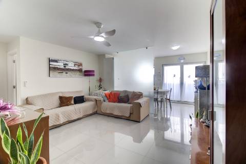Apartamento T2 com 2 WC no centro Vila Real de Santo António R/chão com quintal