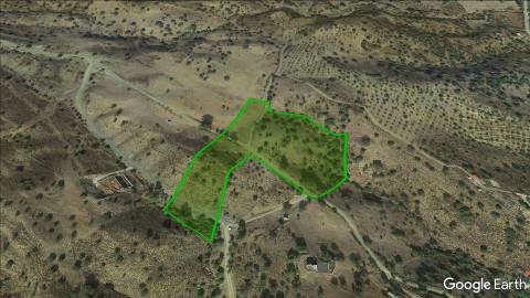 TERRENO RÚSTICO COM 20.520 M2 - VISTA RIO - COM POÇO - NA FOZ DE ODELEITE - ALGARVE