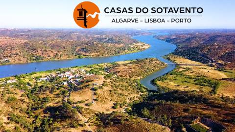 TERRENO RÚSTICO COM 20.520 M2 - VISTA RIO - COM POÇO - NA FOZ DE ODELEITE - ALGARVE