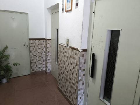 APARTAMENTO T1+1 - COM DUAS VARANDAS - VISTA RIO - ÚLTIMO ANDAR - MOBILADO - EM VILA REAL DE SANTO ANTONIO