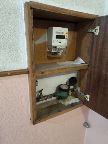 APARTAMENTO T1+1 - COM DUAS VARANDAS - VISTA RIO - ÚLTIMO ANDAR - MOBILADO - EM VILA REAL DE SANTO ANTONIO