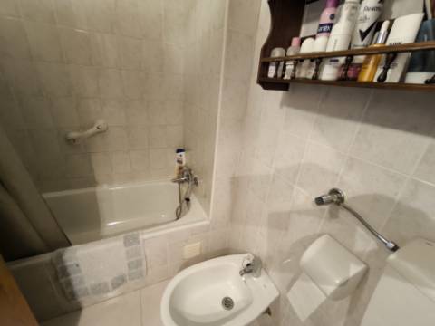 APARTAMENTO T1+1 - COM DUAS VARANDAS - VISTA RIO - ÚLTIMO ANDAR - MOBILADO - EM VILA REAL DE SANTO ANTONIO