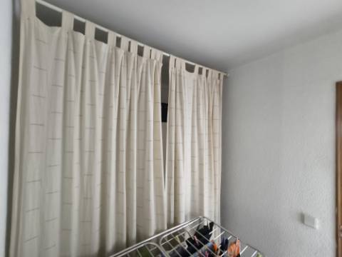 APARTAMENTO T1+1 - COM DUAS VARANDAS - VISTA RIO - ÚLTIMO ANDAR - MOBILADO - EM VILA REAL DE SANTO ANTONIO