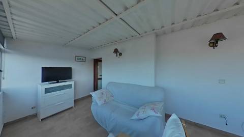 APARTAMENTO T1+1 - COM DUAS VARANDAS - VISTA RIO - ÚLTIMO ANDAR - MOBILADO - EM VILA REAL DE SANTO ANTONIO