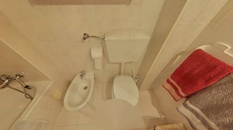 APARTAMENTO T1+1 - COM DUAS VARANDAS - VISTA RIO - ÚLTIMO ANDAR - MOBILADO - EM VILA REAL DE SANTO ANTONIO