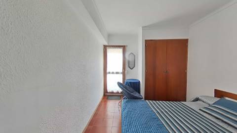 APARTAMENTO T1+1 - COM DUAS VARANDAS - VISTA RIO - ÚLTIMO ANDAR - MOBILADO - EM VILA REAL DE SANTO ANTONIO