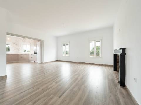 Moradia de 190m² na zona de El Empalme, em Isla Cristina, com um terreno de 10.500m².