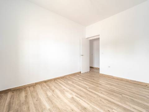 Moradia de 190m² na zona de El Empalme, em Isla Cristina, com um terreno de 10.500m².