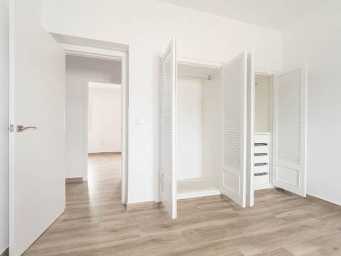 Moradia de 190m² na zona de El Empalme, em Isla Cristina, com um terreno de 10.500m².