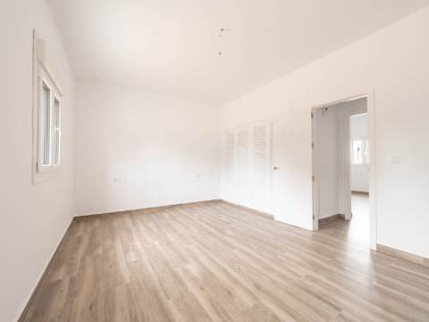 Moradia de 190m² na zona de El Empalme, em Isla Cristina, com um terreno de 10.500m².