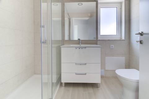 T0+1 com parqueamento e Acesso Direto à Praia - Manta Rota