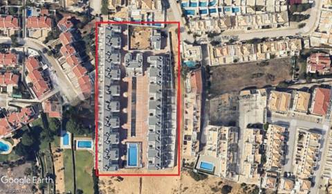 T0+1 com parqueamento e Acesso Direto à Praia - Manta Rota