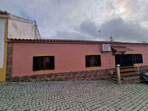 Refúgio Aconchegante em Espírito Santo - Mértola