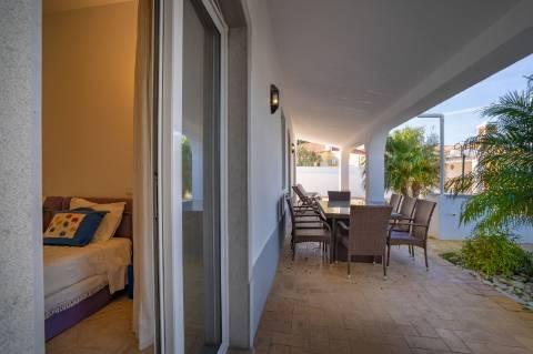 Moradia térrea com 4 quartos, Piscina em São Brás de Alportel