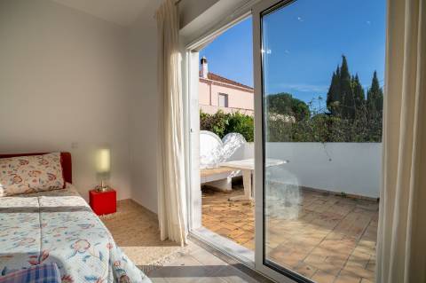 Moradia térrea com 4 quartos, Piscina em São Brás de Alportel