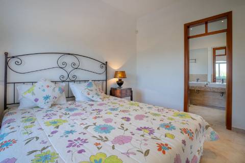 Moradia térrea com 4 quartos, Piscina em São Brás de Alportel